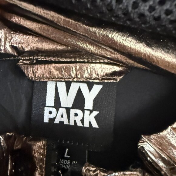Ivy Park Jacket Hooded Pullover Windbreaker Metallic Gold - Picture 3 of 13